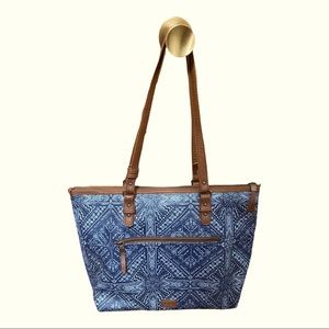 The Sak Pacifica Tote shoulder bag